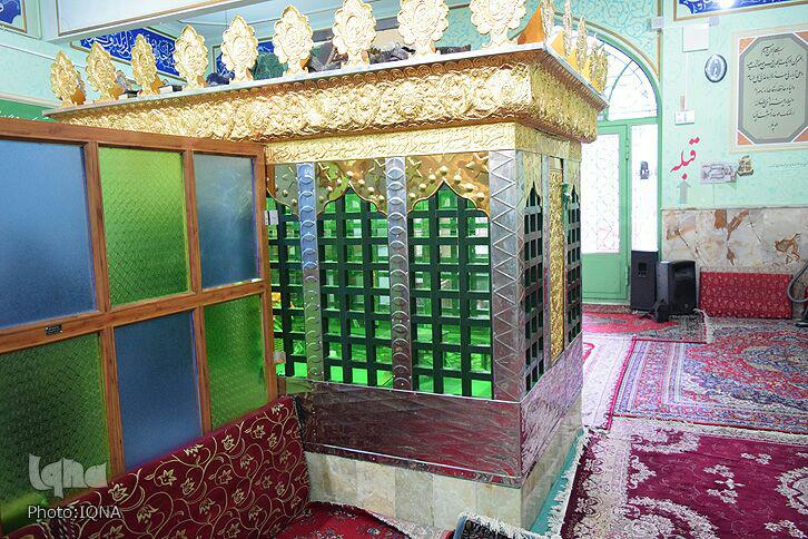 بقعه امامزادگان دو برادران؛ با قدمتی هزار سال در خرم&zwnj;آباد + عکس