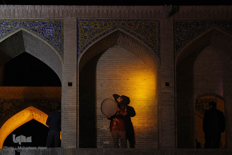 نورپرردازی سه بعدی پل خواجو به مناسبت سال نو