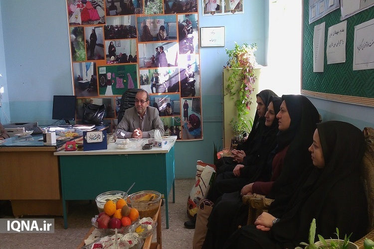 کتاب خوانی موجب اعتلای فکری و فرهنگی جامعه می&zwnj;شود