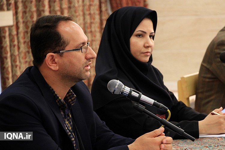 گزارش تصویری/کمیته کتاب و کتابخوانی ستاد دهه فجر در یزد گزارش تصویری/کمیته کتاب و کتابخوانی ستاد دهه فجر در یزد