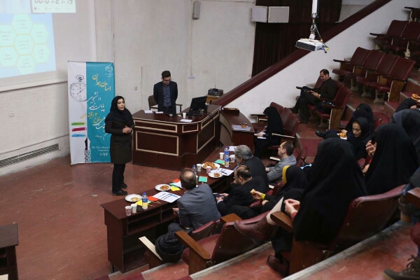 گزارش تصویری؛ مستبقه دفاع 3 دقیقه&zwnj;ای پایان&zwnj;نامه&zwnj;های دانشجویی در همدان