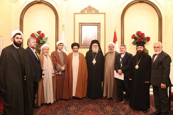 امت واحده، جبهه شکست‌ناپذیر در برابر دشمنان است/