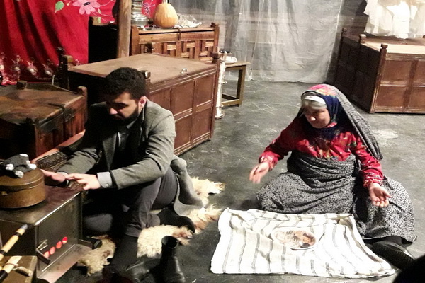 گزارش تصویری جشنواره تئاتر ملی هنرمندان شاهد و ایثارگر کشور در مازندران