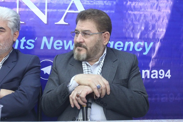 گزارش تصویری از نشست کتابخوان در همدان