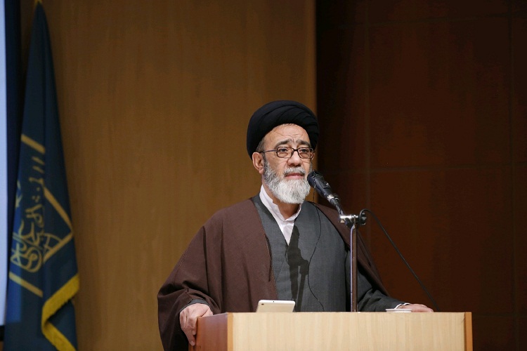 اشرافی گری و قبیله گرایی سیاسی آینده نظام را با مشکل مواجه می&zwnj;کند