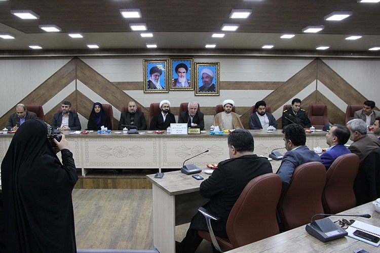 چهل سالگی انقلاب اسلامی حاوی پیام های زیادی برای دنیاست