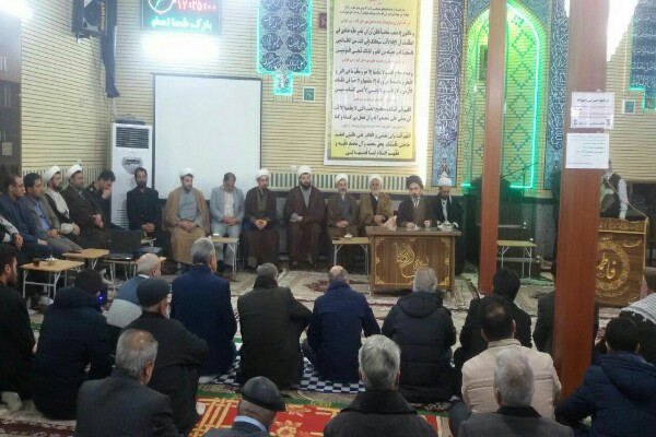 مساجد، پایگاه توحیدی و نعمت بزرگ خداوند هستند