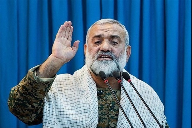 راه حل مشکلات، التزام به تفکر انقلابی است