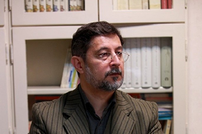 مشکلات این روزهای نشر/ استفاده از کاغذ تولید داخل نیازمند همت ملی است
