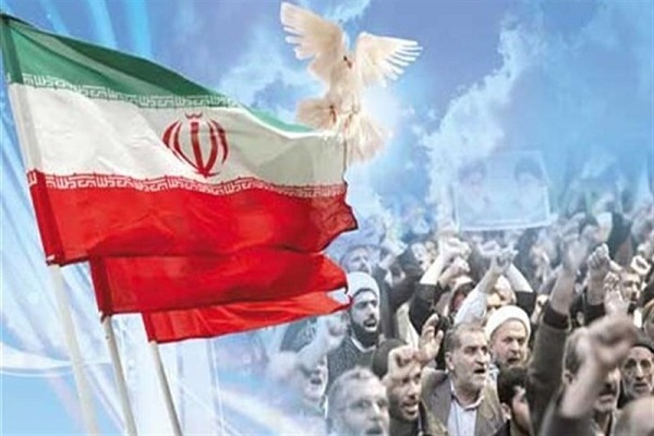رسانه&zwnj;ها دستاوردهای انقلاب را برای نسل جوان تبیین کنند