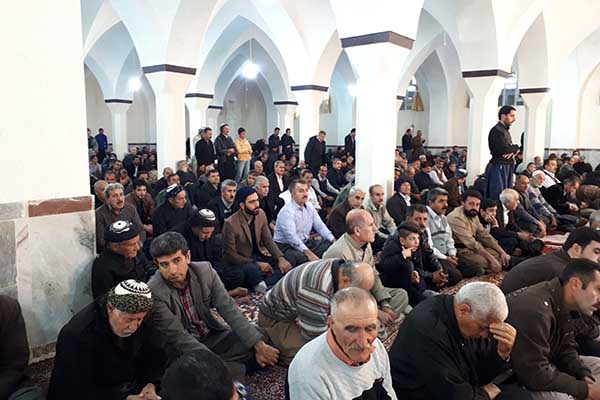 شکرگزار نعمت‌های خداوند باشیم/ عدم رعایت قوانین اسلام عاملی بر بروز مشکلات