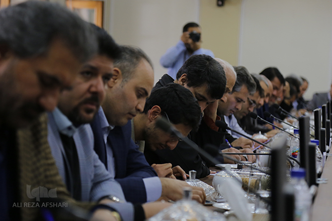 نشست خبری استاندار اصفهان