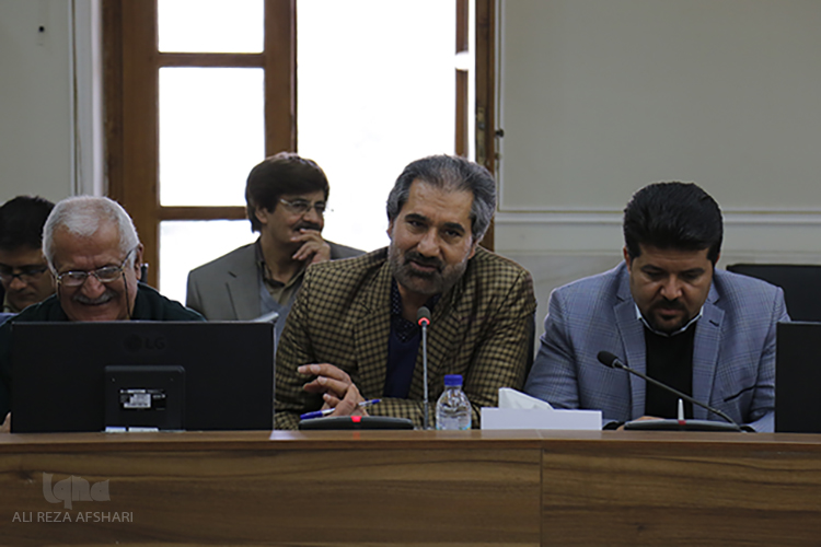 نشست خبری استاندار اصفهان