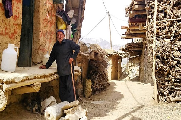 رسیدگی به مشکلات دو روستای شهرستان نهاوند