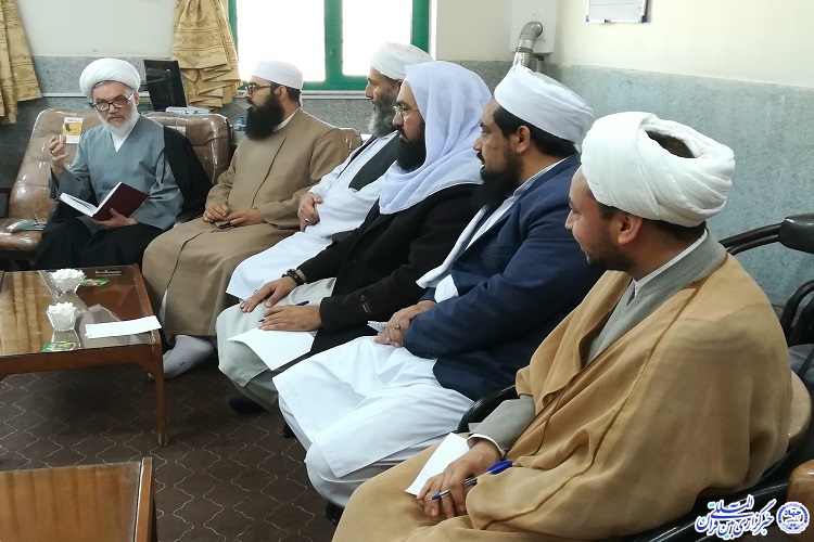 اقتصاد مقاومتی با یک تفکر انقلابی و کار جهادی ارزش می&zwnj;گیرد