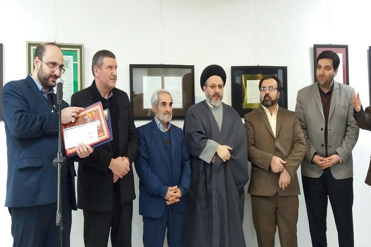 آغاز به کار نمایشگاه گروهی آثار خوشنویسی &laquo;کاتبان قرآن&raquo; در تبریز