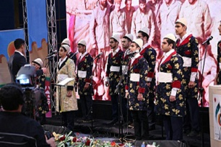 رقابت 7 گروه سرود در روز نخست جشنواره &laquo;آوای بیداری&raquo;