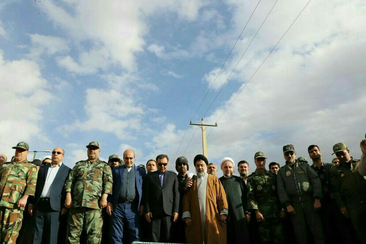 پیکر 2 شهید سانحه هواپیمایی در لرستان تشییع شد پیکر 2 شهید سانحه هواپیمایی در لرستان تشییع شد