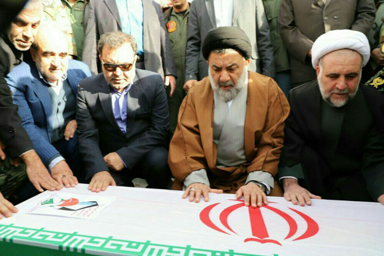 پیکر 2 شهید سانحه هواپیمایی در لرستان تشییع شد پیکر 2 شهید سانحه هواپیمایی در لرستان تشییع شد