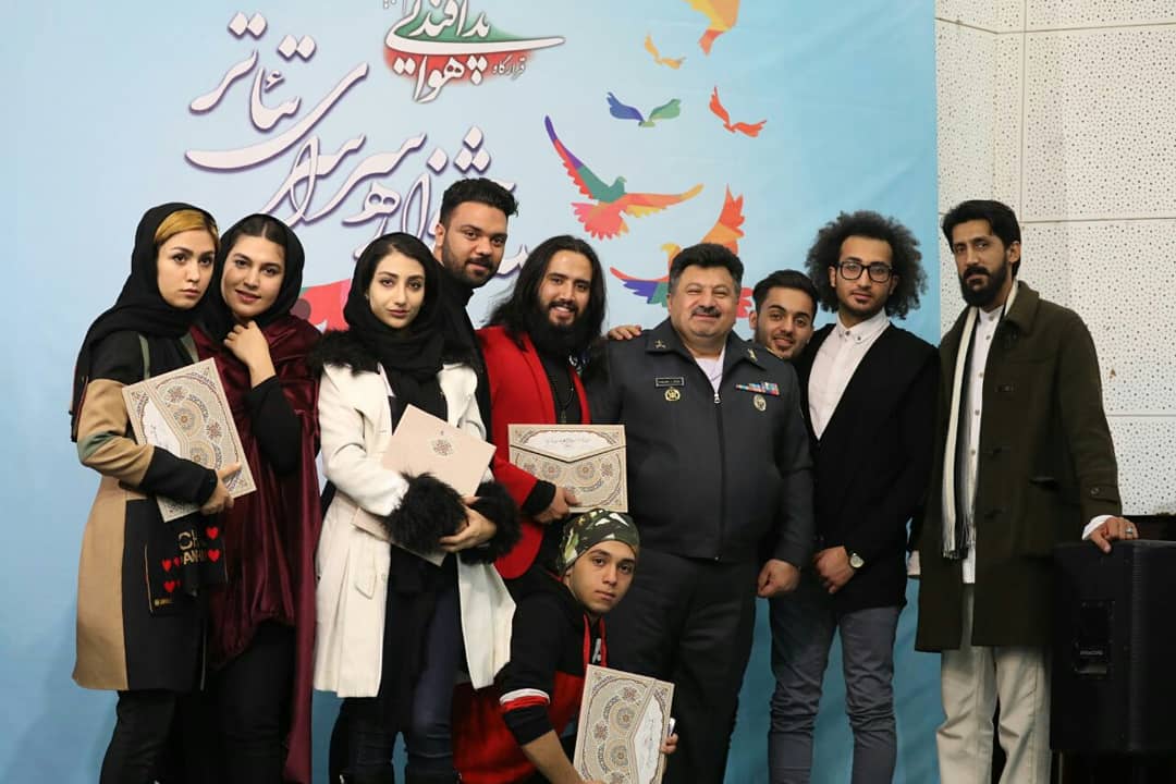 برتری تئاتر عاشقانه های دو بازمانده از یک جنایت جنگی در جشنواره قرارگاه خاتم&zwnj;الانبیاء
