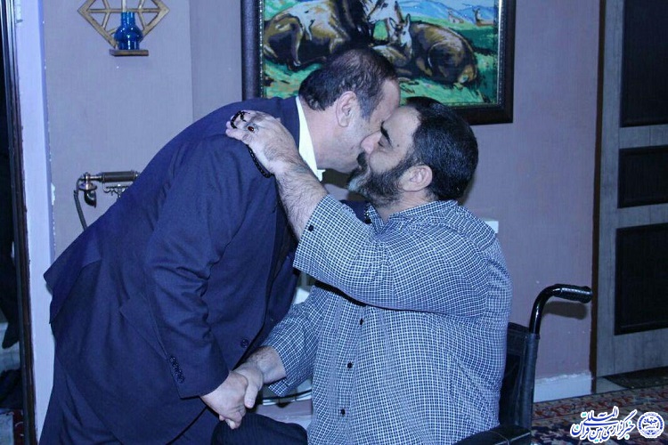 عیادت استاندار ایلام از جانباز قطع نخاعی