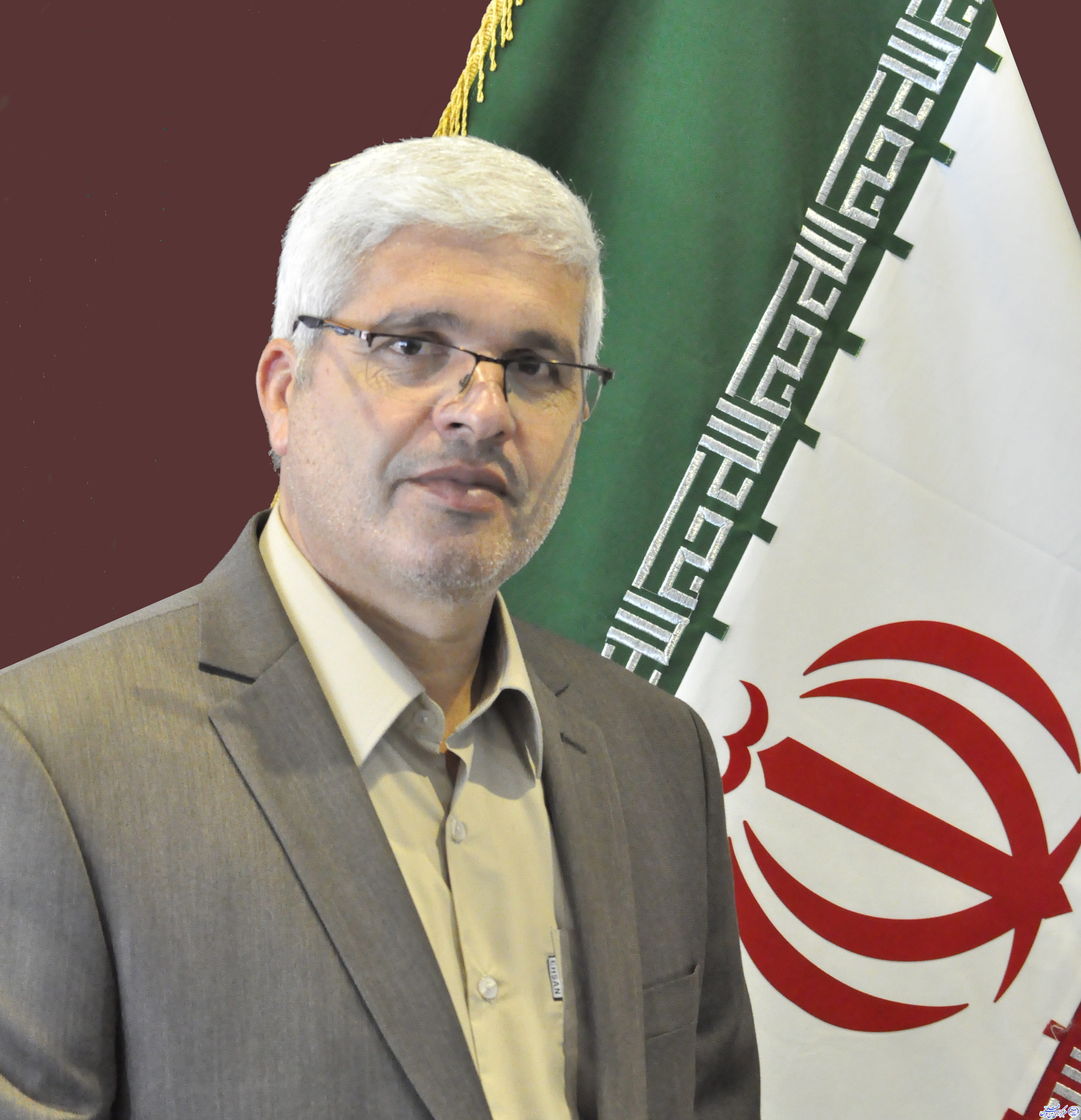رسیدگی به مشکلات خانواده شهدا در اولویت دولت قرار دارد