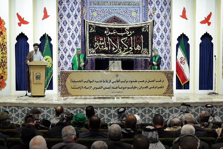 همایش خادمان مواکب عراقی اربعین در حرم رضوی برگزار شد