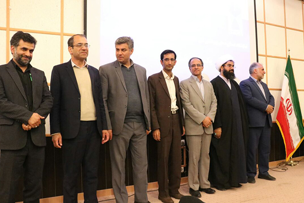 بصیرت و تبعیت از رهنمودهای رهبری عاملی بر ناکامی دشمنان