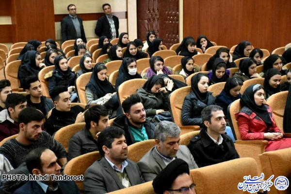 ماحصل نهم دی، خودفروختگی تعدادی از سردمداران نظام بود