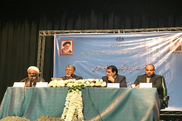 نام فرهنگ و هنر در حوزه اقتصادی گم شده است
