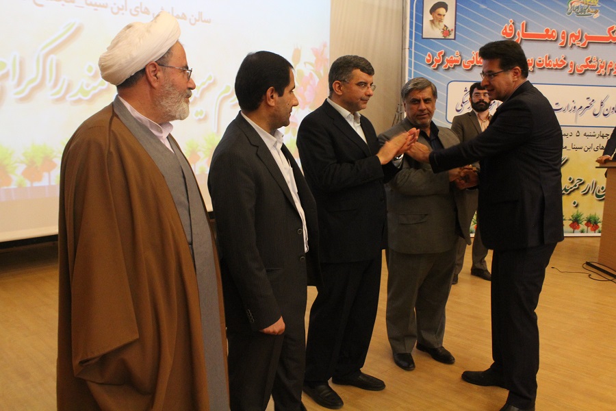 سرپرست جدید دانشگاه علوم پزشکی شهرکرد معرفی شد سرپرست جدید دانشگاه علوم پزشکی شهرکرد معرفی شد
