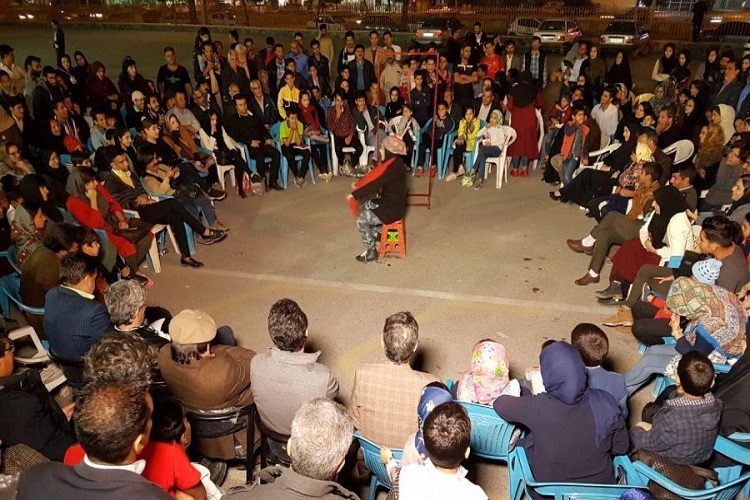 درخشش هنرمندان البرزی در جشنواره ملی تئاتر خیابانی رضوی