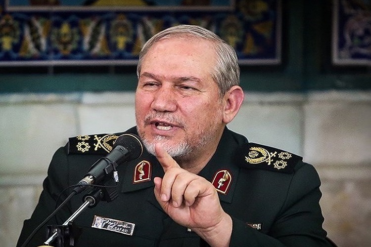 مرحوم پرورش هرگز دچار غرور و کبر نشد