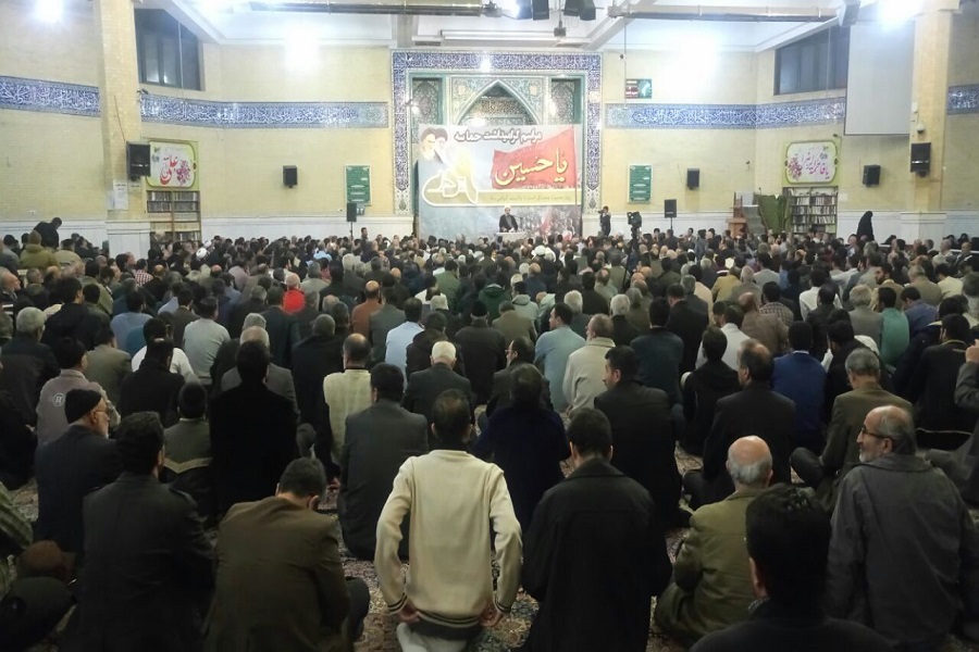 انقلاب کردیم که با خدا باشیم نه آنکه کدخدا داشته باشیم
