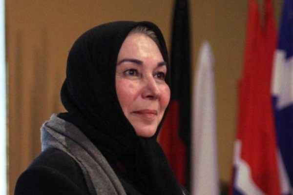 رد نشود****گروه بازیگری &laquo;مینو&raquo; به خوبی بسته نشده است / ماهواره در حال پیشی گرفتن از تلویزیون است