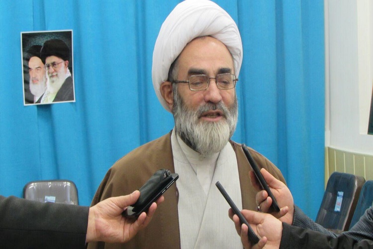 اهالی انقلاب چرایی حماسه 9 دی را برای نسل معاصر بیان کنند
