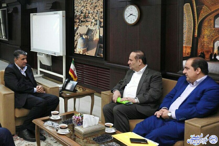 اتصال ایلام به شبکه&zwnj;ی ریلی؛ مهمترین خواسته&zwnj;ی استان از وزیر راه و شهرسازی