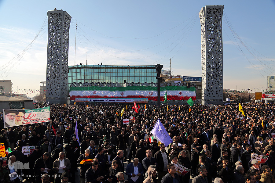 سردار سلامی: ملت ایران بارها آفرینشگر روزهای الهی بوده است