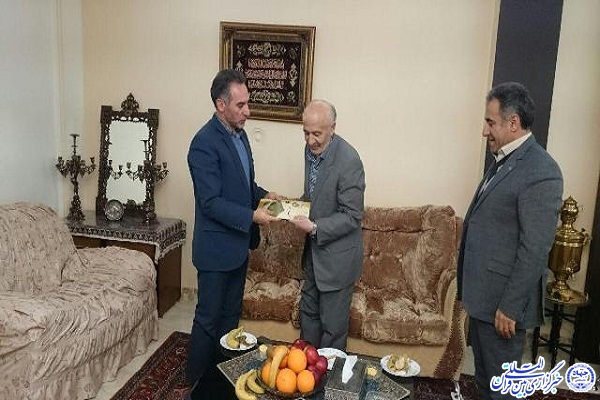 پیشکسوتان فرهنگی، جزو سرمایه&zwnj;های ارزشمند جامعه فرهنگیان هستند