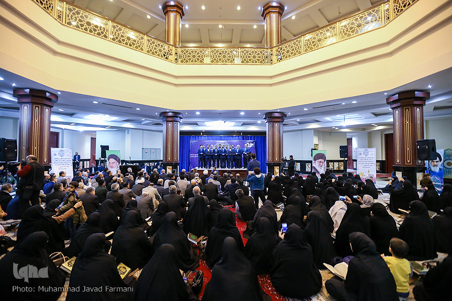 جامعه قرآنی با آرمان‌های بنیانگذار انقلاب تجدید میثاق کردند/ افتتاح مرکز قرآن و عترت حرم مطهر به دست یادگار امام