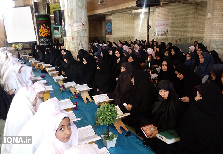 برگزاری محفل انس با قرآن در مسجد جامع هرات+عکس