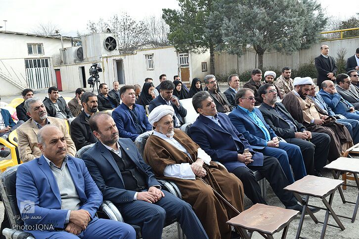 تقدیم 176 شهید توسط جامعه کارگری لرستان