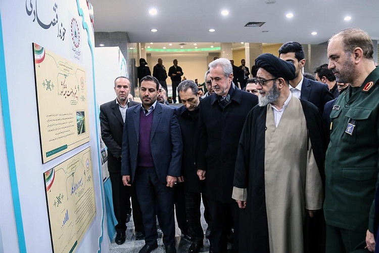 نمایشگاه دستاوردهای 40 ساله انقلاب در تبریز گشایش یافت