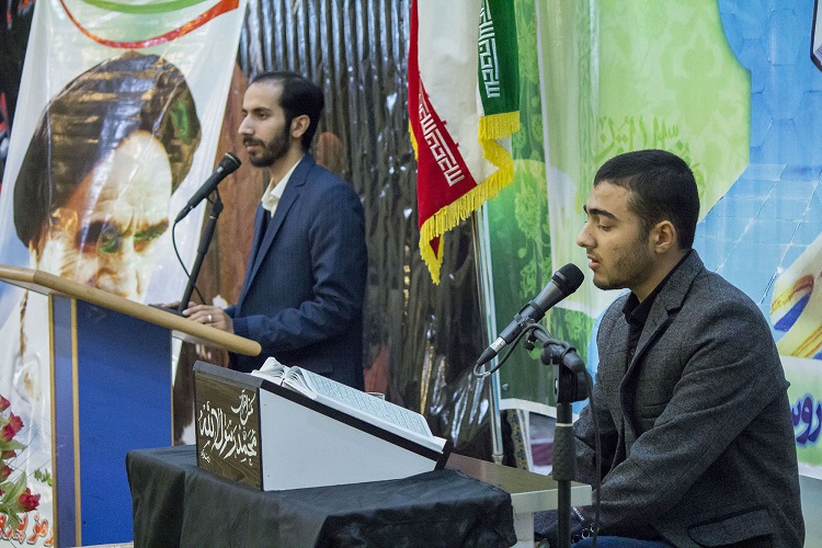محفل &laquo;انس با قرآن کریم&raquo; با حضور قاری بین&zwnj;المللی در همدان برگزار شد