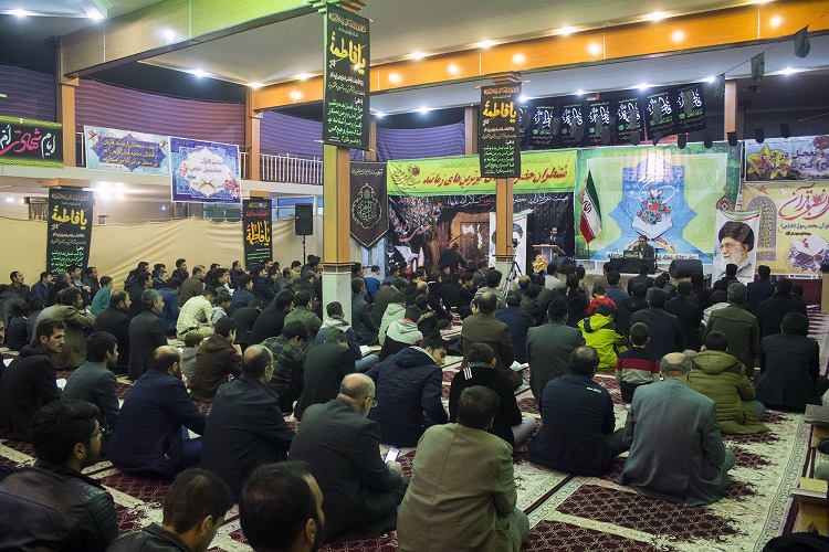 محفل &laquo;انس با قرآن کریم&raquo; با حضور قاری بین&zwnj;المللی در همدان برگزار شد