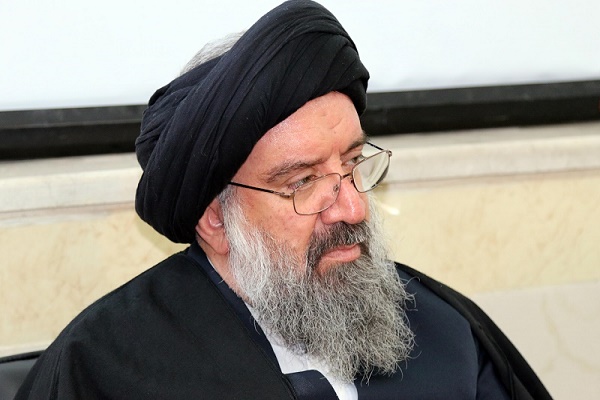 نقش مرجعیت و حوزه‌ در پیدایش و تداوم انقلاب اسلامی