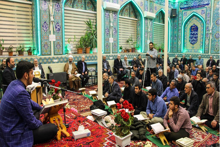 محفل قرآنی با حضور قاریان کشوری و بین المللی در اهر