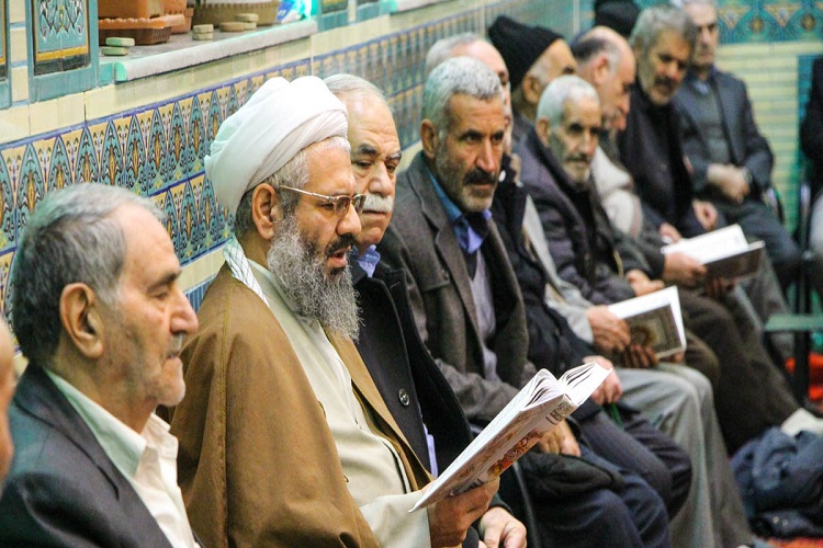 محفل قرآنی با حضور قاریان کشوری و بین المللی در اهر
