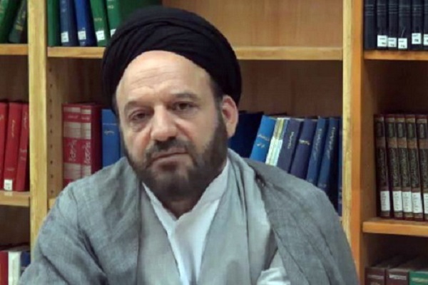 عبادت و ذکر وجه بارز در سیره حضرت زهرا(س) است/ چرایی پیشگامی فاطمه(س) بعد از طقیفه
