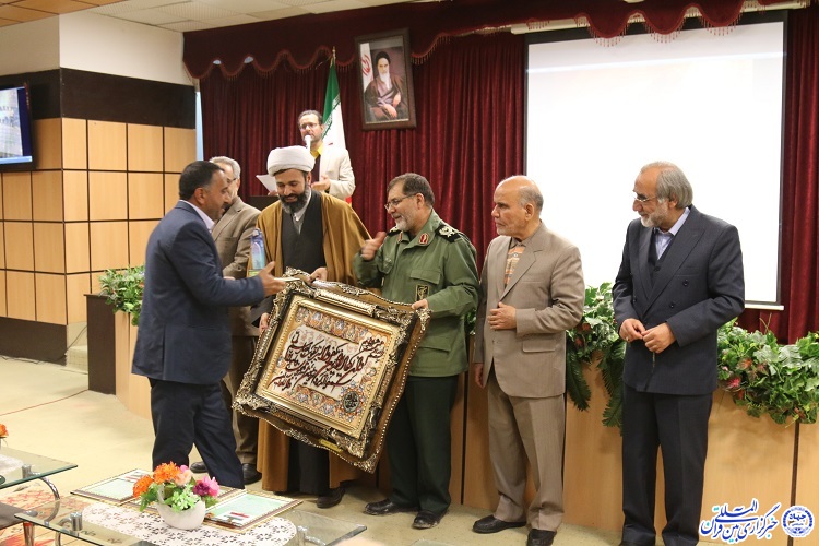 48 چهره قرآنی خراسان&zwnj;جنوبی تجلیل شدند